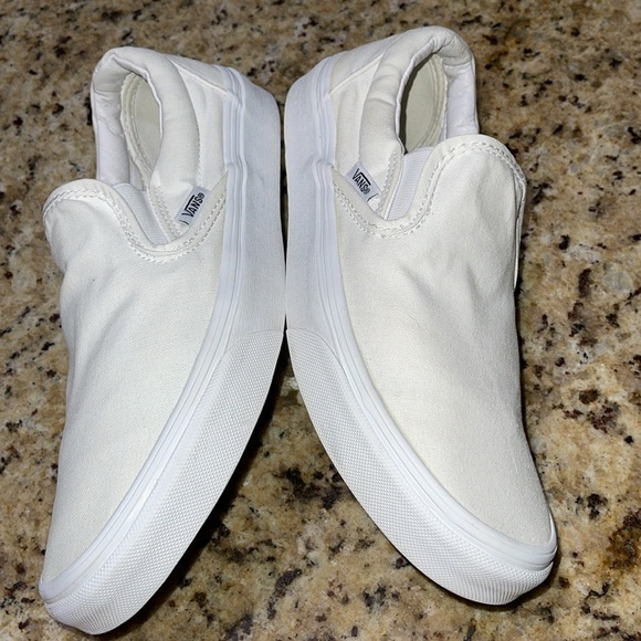 Triple White Slip On Vans - Picture 4 of 9